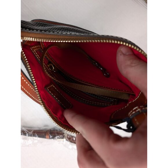 Dooney & Bourke Lizard Embossed Letter Carrier Crossbody Black Leather Bag NWT - Picture 9 of 11